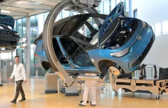 После сделки с Volkswagen китайские производители электромобилей нацелились на переговоры о пошлинах с ЕС
